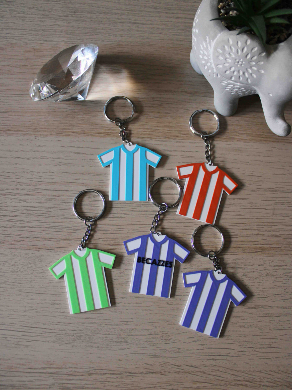 Custom 3D Printed Football Jersey Keychain – Personalized Team Name Option
