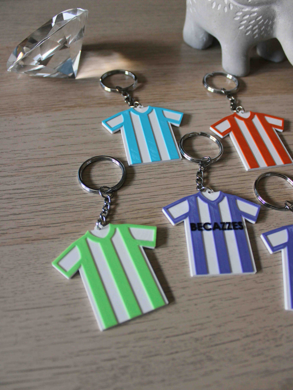 Custom 3D Printed Football Jersey Keychain – Personalized Team Name Option