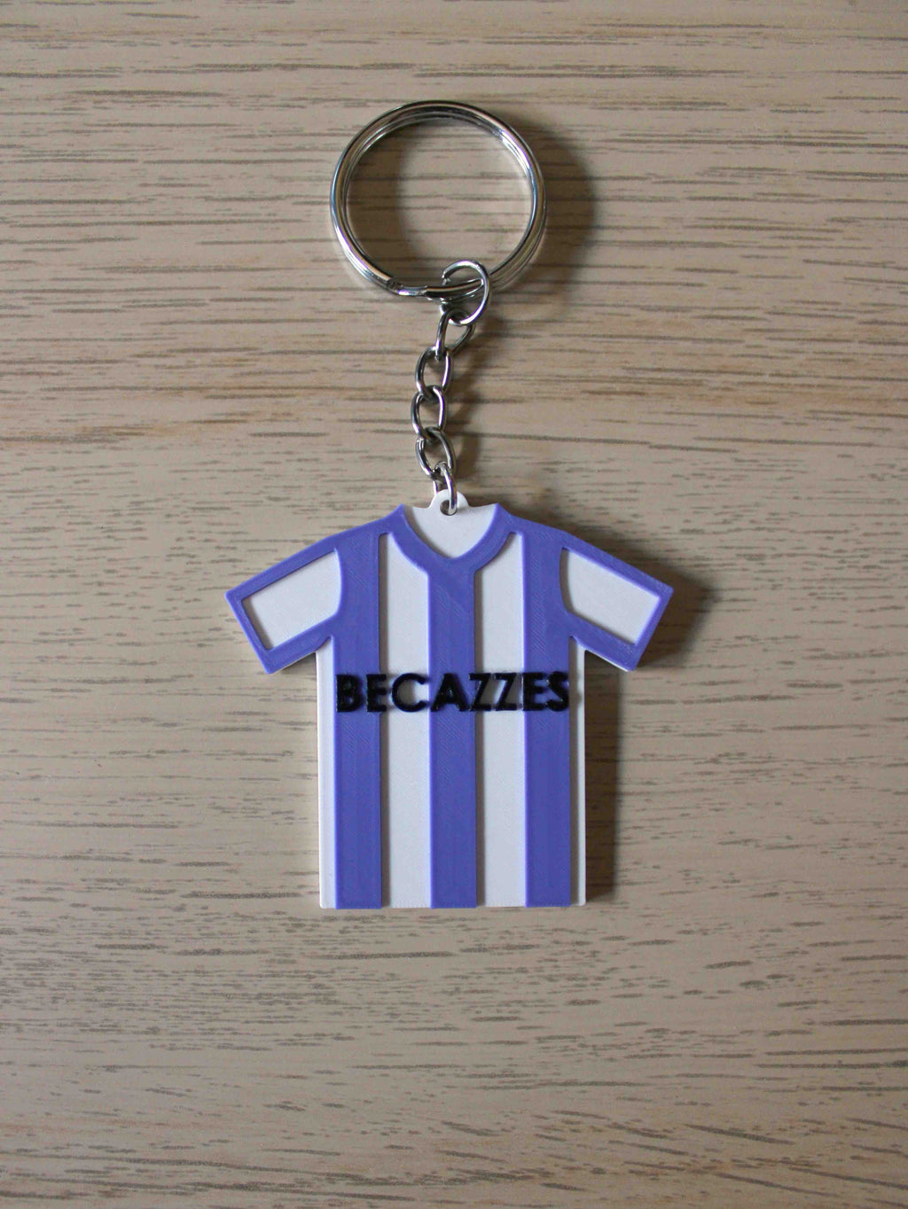 Custom 3D Printed Football Jersey Keychain – Personalized Team Name Option